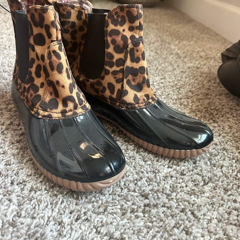 Yoki Leopard Print Winter & Rain Boots